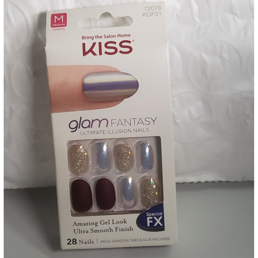 NIB
Kiss Glam Fantasy Special Fx
MEDIUM
28 ct
72076-kgf01 - Picture 2 of 2